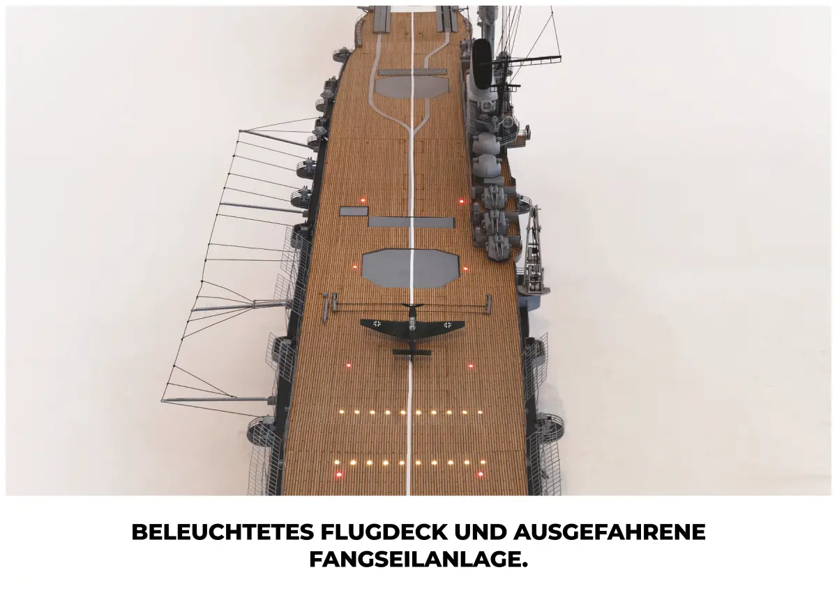 Vier Propeller und zwei Ruder bewegen sich auf Knopfdruck