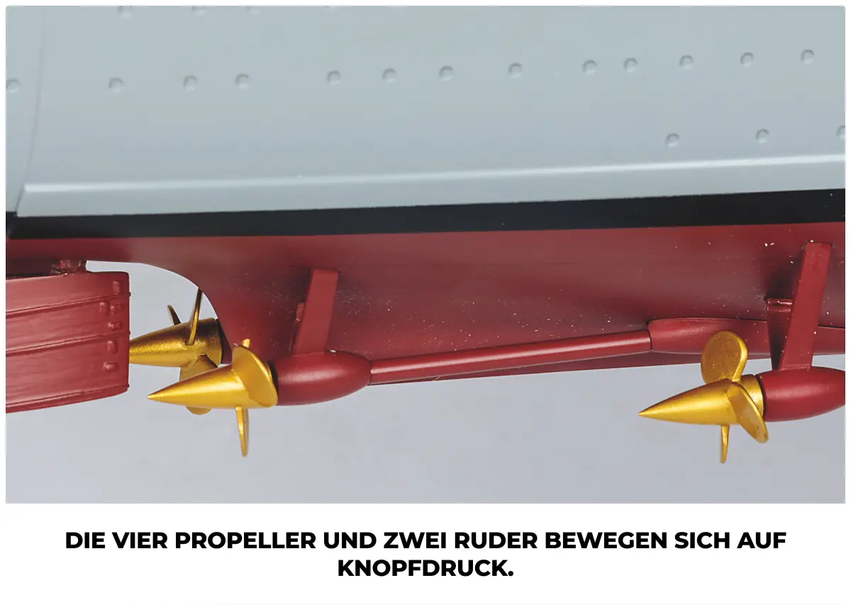 Stuka Ju 87 C und Jäger BF 109 T-1 auf dem Achterschiff