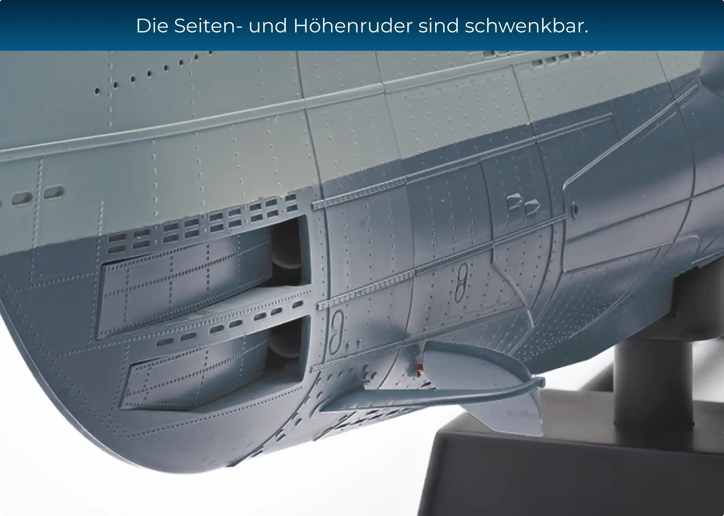 Seiten- und Höhenruder schwenkbar