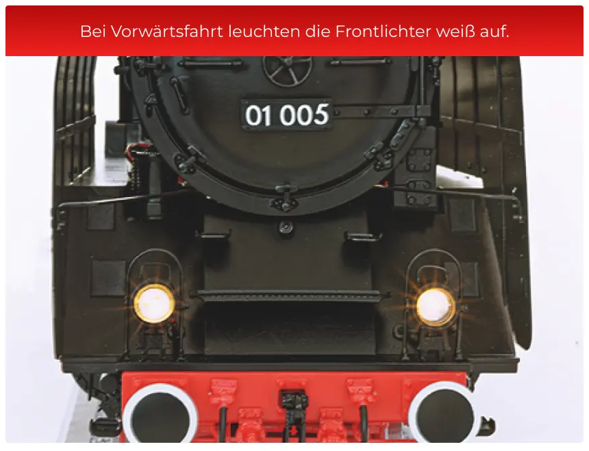 Bei Vorwärtsfahrt leuchten die Frontlichter weiß auf