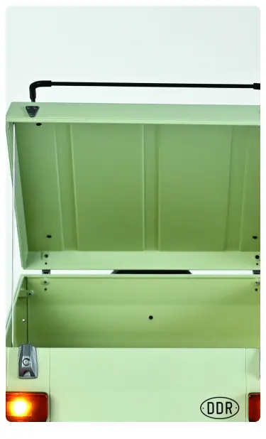 Funktoinsfähiger Trabant Anhänger