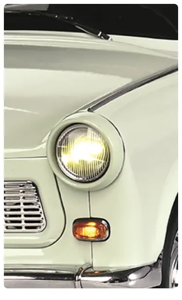 Trabant Scheinwerfer und Bremslichter